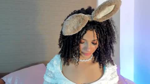 naomidawson online show from October 29, 9:49 pm