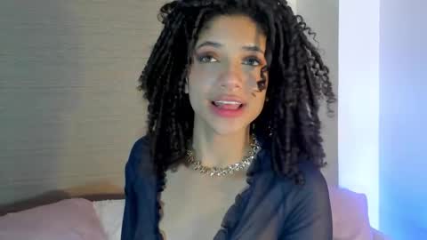 naomidawson online show from November 4, 12:43 am