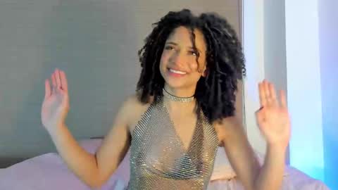 naomidawson online show from November 14, 12:31 am