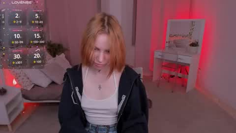 Naomi online show from November 11, 11:21 am