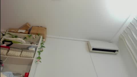 Snapshot of naomigarcia chatting on January 4, 1:42 am Naomi online show from January 4, 1:42 am