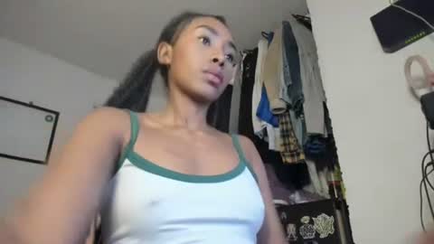 Naomii online show from January 23, 7:22 am