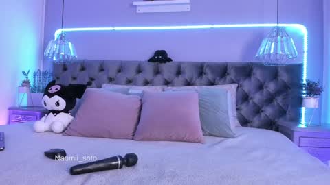 Naomi online show from January 23, 1:13 pm