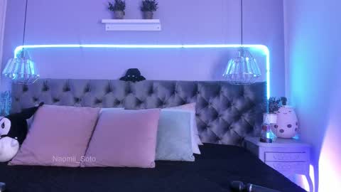 Naomi online show from February 25, 3:05 pm