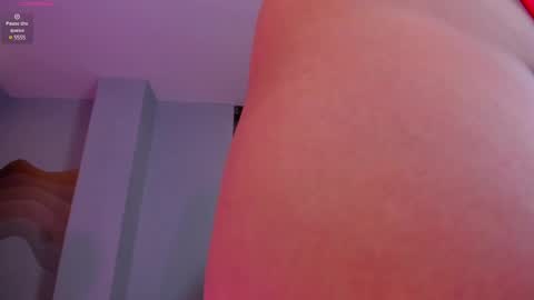 Snapshot of naomisainz chatting on February 14, 3:47 pm Naomi online show from February 14, 3:47 pm