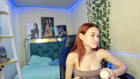 naomy online show from January 10, 7:54 pm