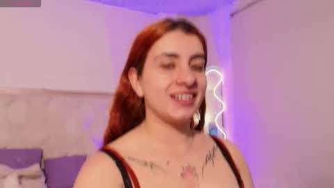 Naomy  online show from November 9, 3:27 am