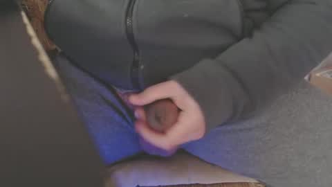 Snapshot of napoletanoinculo chatting on December 9, 8:11 am NapolICazzo online show from December 9, 8:11 am