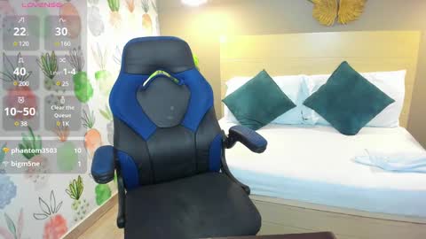 N A R E online show from February 4, 4:48 am