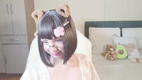 Snapshot of naree_masaki chatting on February 23, 9:26 pm Naree online show from February 23, 9:26 pm