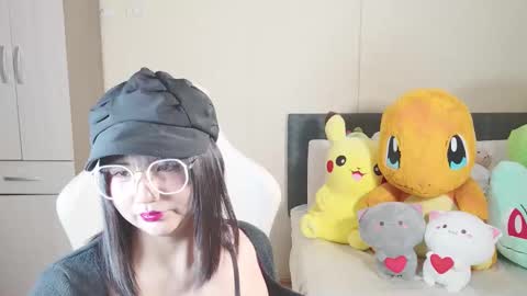 Snapshot of naree_masaki chatting on October 14, 10:38 am Naree online show from October 14, 10:38 am