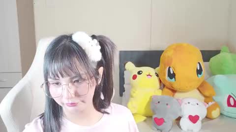 Snapshot of naree_masaki chatting on November 2, 11:23 am Naree online show from November 2, 11:23 am