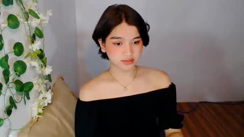 Snapshot of nashdiam chatting on December 3, 9:18 am nashdiam online show from December 3, 9:18 am