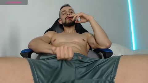 nassh_18 online show from January 28, 4:18 am