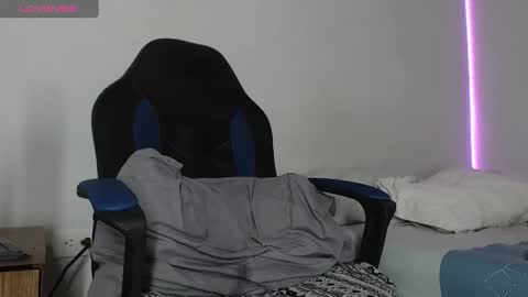 nassh_18 online show from February 1, 10:02 pm