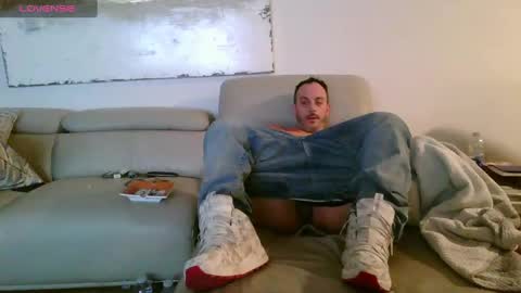 nassobout online show from December 29, 2:17 am