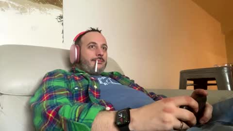 nassobout online show from December 30, 10:21 am