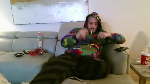 nassobout online show from January 1, 5:43 am