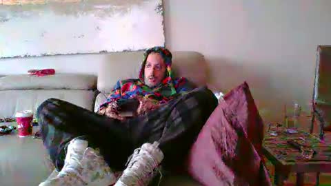 nassobout online show from January 1, 5:11 pm