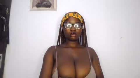 Amanda online show from February 26, 7:09 am