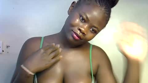 Snapshot of nasty_freakie chatting on October 12, 3:27 am jewel online show from October 12, 3:27 am