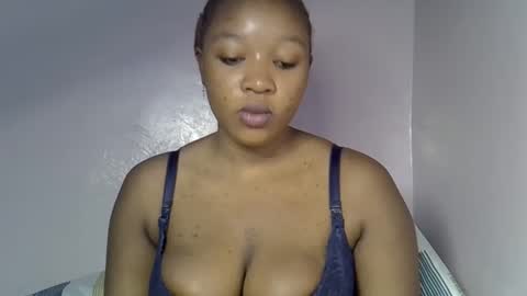 Snapshot of nasty_previne chatting on November 21, 3:05 am previn online show from November 21, 3:05 am