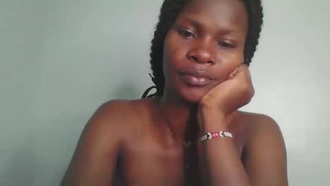 Snapshot of nastycake chatting on November 24, 12:43 am nastycake online show from November 24, 12:43 am