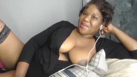 Snapshot of nastycockaddictxxx chatting on November 22, 8:35 am Kim online show from November 22, 8:35 am