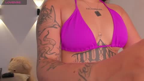 Natttttttttttttttt online show from February 22, 1:24 pm