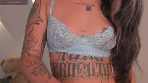 Natttttttttttttttt online show from February 26, 10:26 am