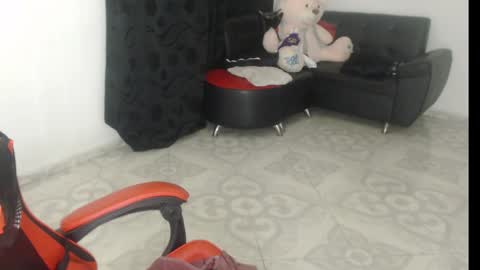 Nata Ramirez online show from February 28, 9:15 am