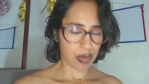 Snapshot of natalia_nylon chatting on September 25, 3:27 pm CATHALINA NATA online show from September 25, 3:27 pm