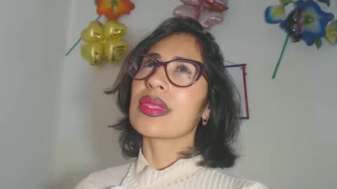 Snapshot of natalia_nylon chatting on October 18, 7:25 pm CATHALINA NATA online show from October 18, 7:25 pm