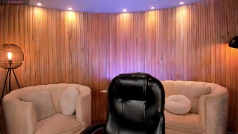 Snapshot of nataliagaret chatting on September 21, 3:08 am Nata online show from September 21, 3:08 am