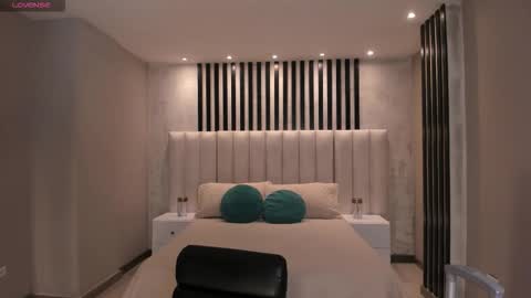 Snapshot of nataliagaret chatting on September 28, 11:21 pm Nata online show from September 28, 11:21 pm