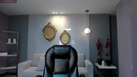 Snapshot of nataliagaret chatting on October 9, 3:26 am Nata online show from October 9, 3:26 am