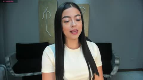 Snapshot of nataliagaret chatting on November 18, 3:12 am Nata online show from November 18, 3:12 am