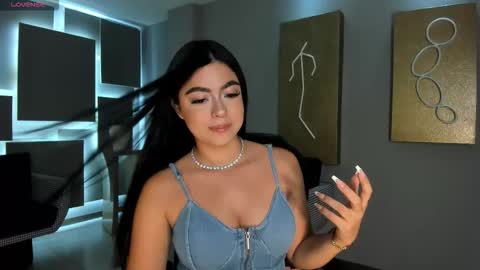 Snapshot of nataliagaret chatting on November 20, 2:56 am Nata online show from November 20, 2:56 am