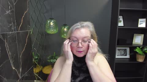 NataliCloud online show from December 10, 1:22 pm