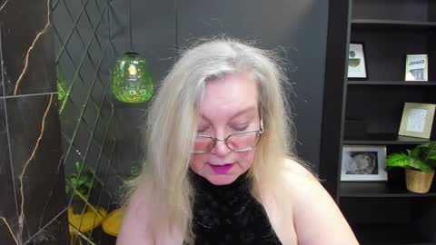 NataliCloud online show from December 22, 1:44 pm