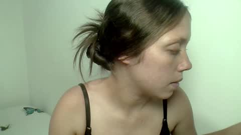 Snapshot of nataly_rodri chatting on December 9, 7:29 pm Nataly online show from December 9, 7:29 pm