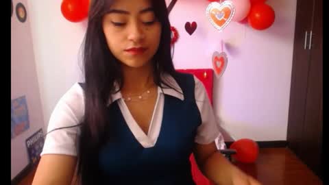 Snapshot of natalyescobar_lx chatting on February 10, 1:44 pm Nataly Escobar online show from February 10, 1:44 pm