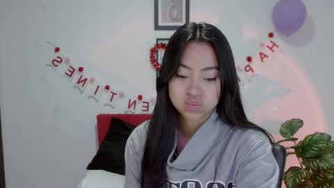 Snapshot of natalyescobar_lx chatting on September 18, 12:18 pm Nataly Escobar online show from September 18, 12:18 pm