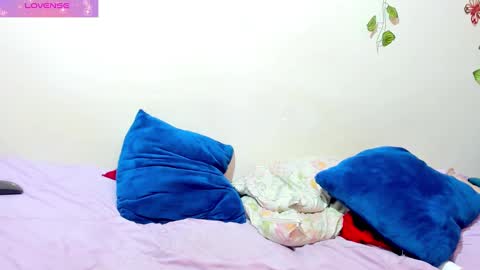 natalystevens online show from December 23, 6:27 pm