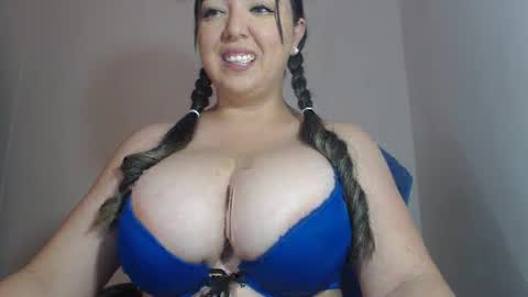 Snapshot of natasha9_ chatting on September 22, 10:23 pm NATTY online show from September 22, 10:23 pm