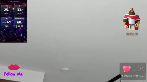 Snapshot of natasha__logan chatting on December 7, 8:55 am Natasha online show from December 7, 8:55 am