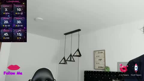 Snapshot of natasha__logan chatting on February 10, 3:57 am Natasha online show from February 10, 3:57 am