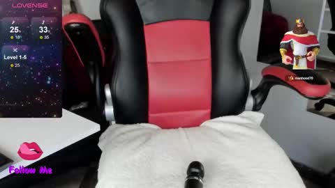 Snapshot of natasha__logan chatting on September 20, 4:57 am Natasha online show from September 20, 4:57 am