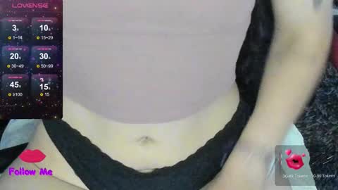 Snapshot of natasha__logan chatting on October 21, 4:13 am Natasha online show from October 21, 4:13 am