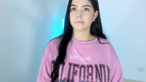 Snapshot of natasha_su chatting on September 17, 11:17 pm Natalia online show from September 17, 11:17 pm